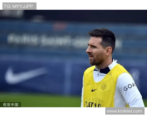 蓝色球星：梅西的足球风采